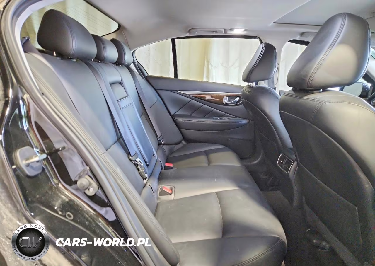 2019 Infiniti Q50 3.0T Luxe VIN:JN1EV7AR4KM555304 - 10