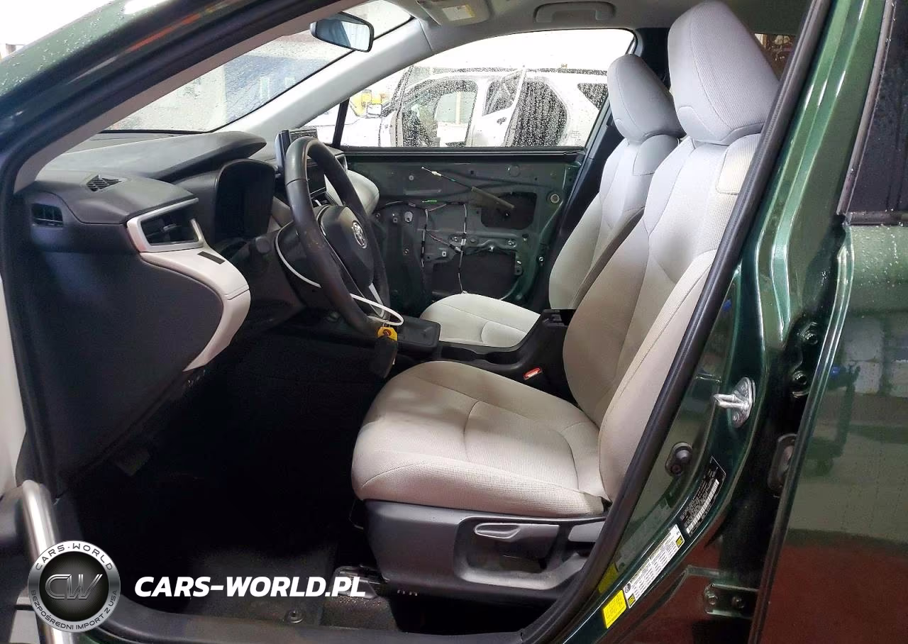 2026 Toyota Corolla Cross Le VIN:7MUCAABG6TV152382 - 7
