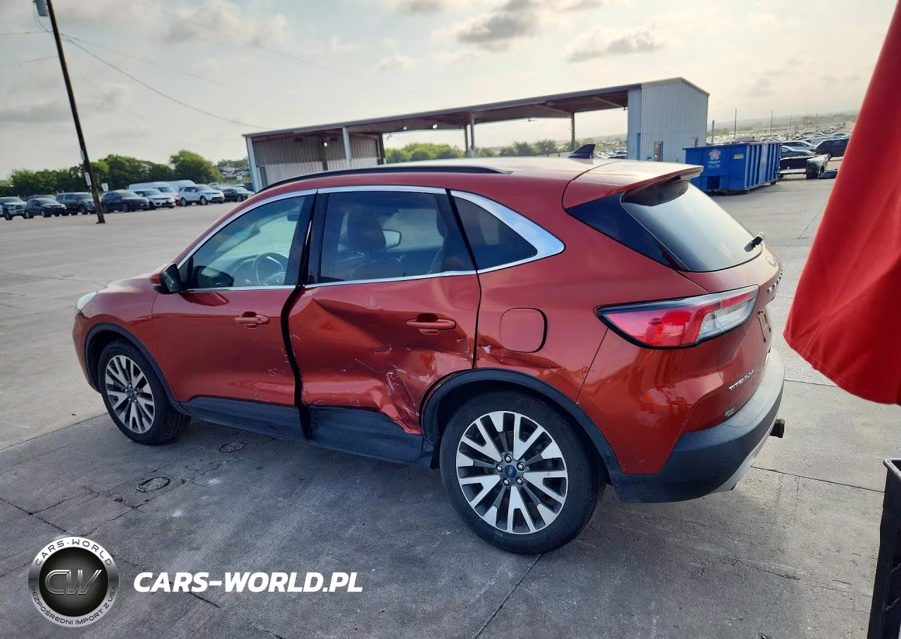 2020 Ford Escape Titanium VIN:1FMCU9J96LUA80738 - 2