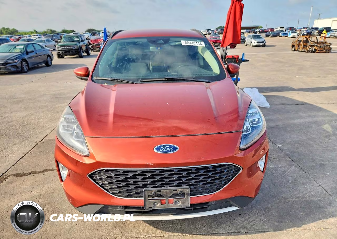 2020 Ford Escape Titanium VIN:1FMCU9J96LUA80738 - 5