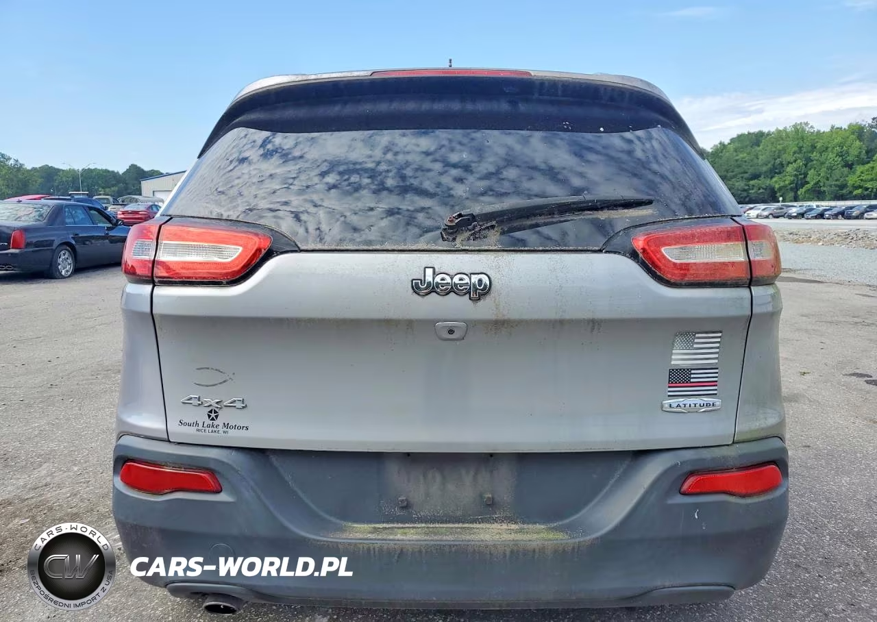 2017 Jeep Cherokee Latitude VIN:1C4PJMCB1HW583509 - 6