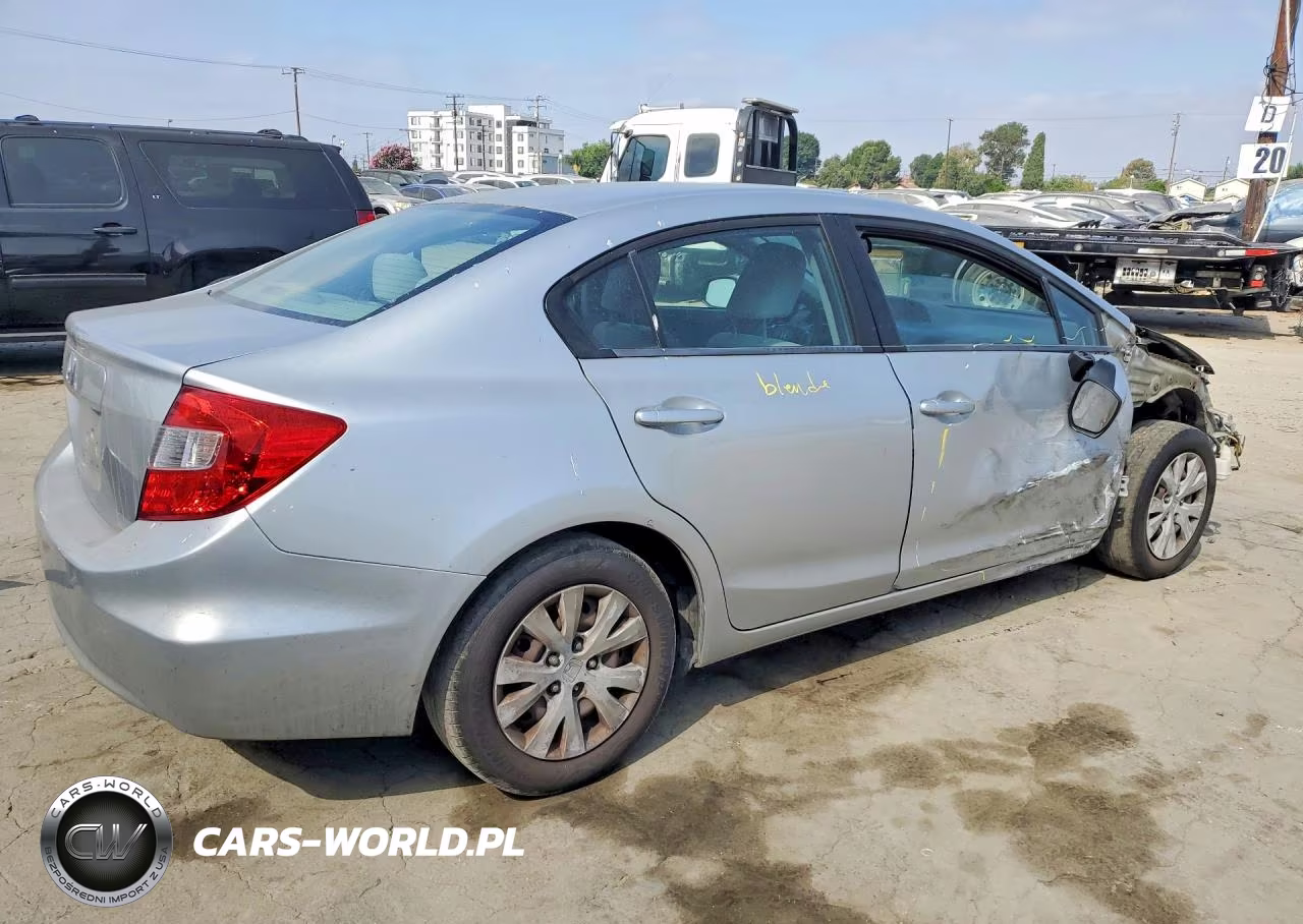 2012 Honda Civic Lx VIN:2HGFB2F56CH324669 - 3