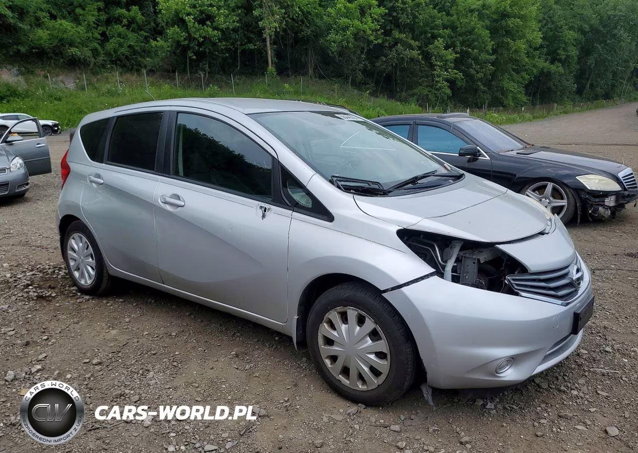2015 Nissan Versa Note Sv VIN:3N1CE2CP0FL445825 - 4