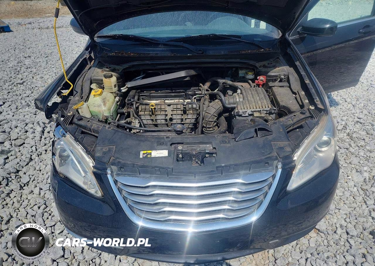 2013 Chrysler 200 Touring VIN:1C3CCBBB3DN743358 - 11