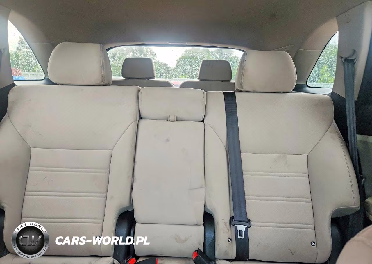 2020 Kia Sorento Lx VIN:5XYPG4A30LG669474 - 10