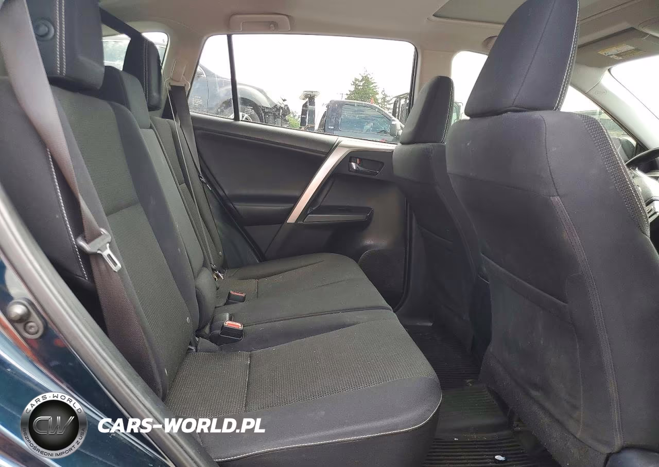 2018 Toyota Rav4 Xle VIN:JTMRFREV5JJ741030 - 11
