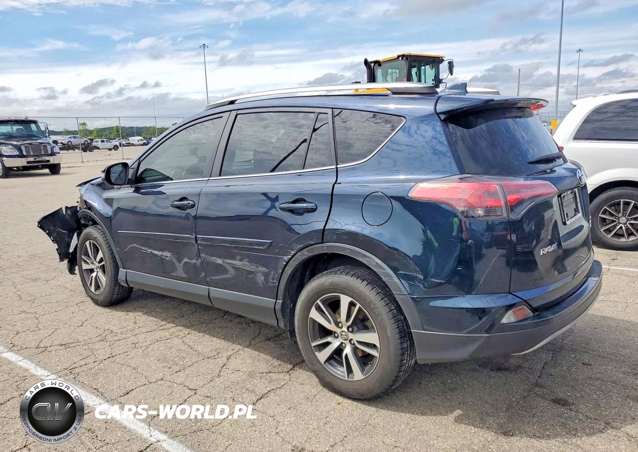 2018 Toyota Rav4 Xle VIN:JTMRFREV5JJ741030 - 2