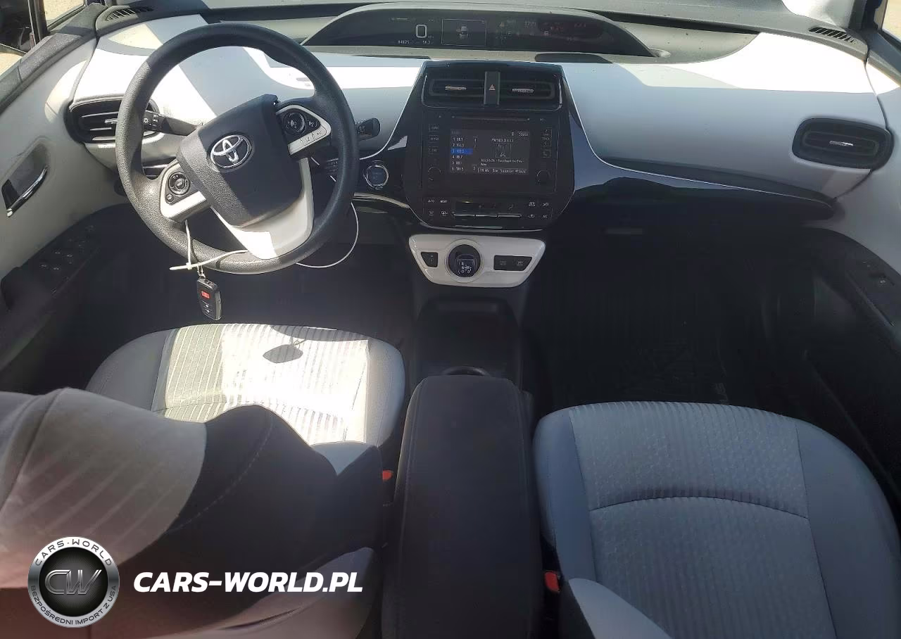 2018 Toyota Prius Two VIN:JTDKBRFU8J3062697 - 8