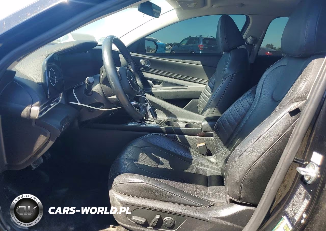 2022 Hyundai Elantra Limited VIN:KMHLP4AG3NU240697 - 7