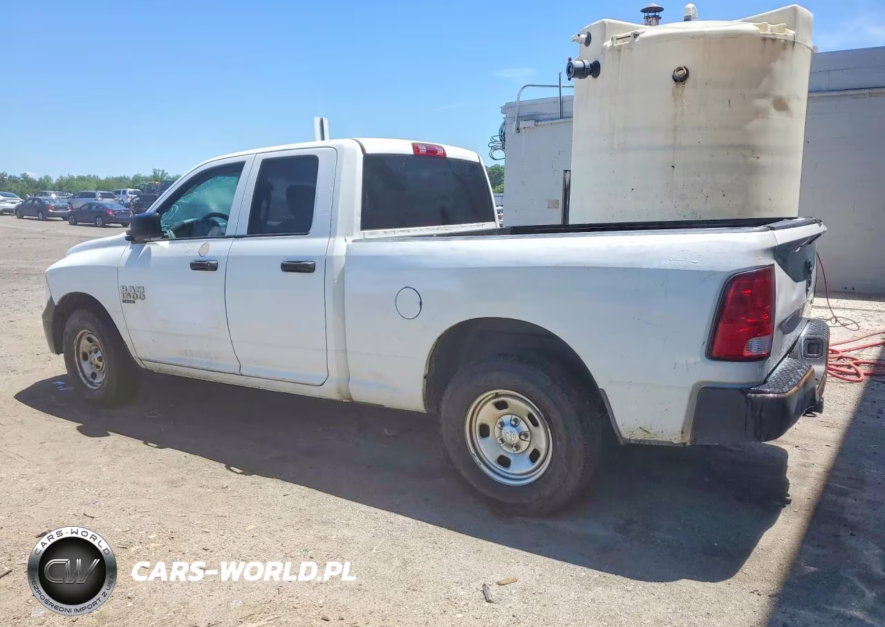 2019 Ram 1500 Classic Tradesman VIN:1C6RR6FG2KS603714 - 2