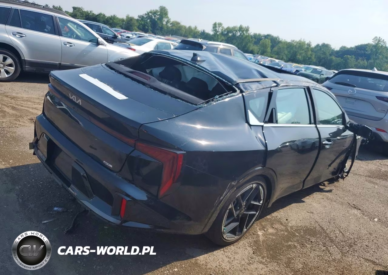 2025 Kia K4 Gt Line VIN:3KPFW4DE1SE132278 - 3