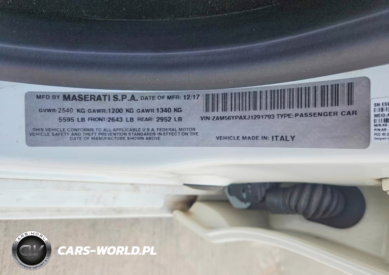 2018 Maserati Quattroporte S VIN:ZAM56YPAXJ1291793 - 12