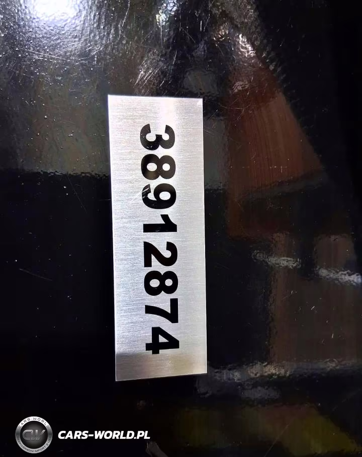 2026 2 Tower-Post Frame Machine + Pusher VIN:38912874 - 9