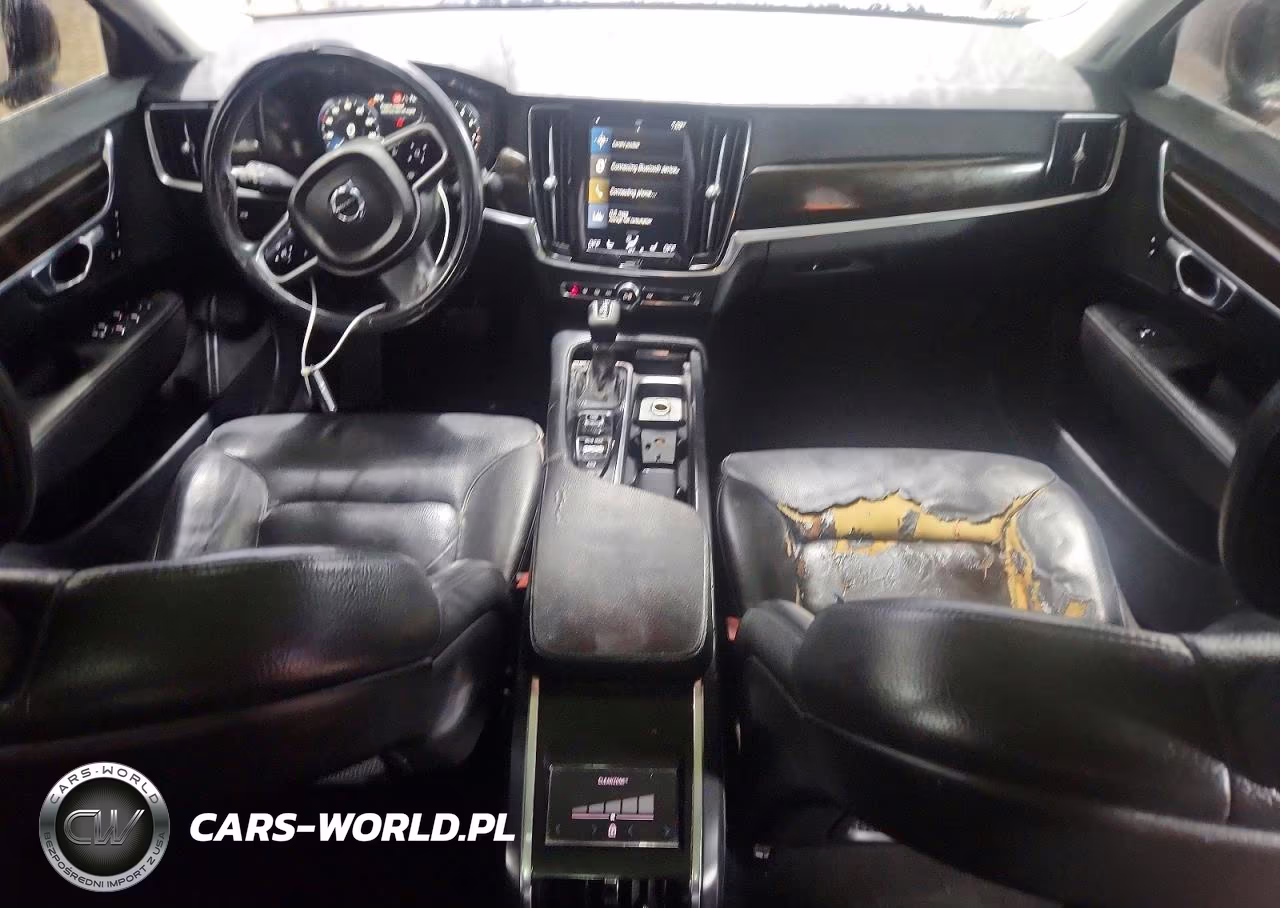 2018 Volvo S90 T8 Momentum VIN:LVY982MKXJP030342 - 8