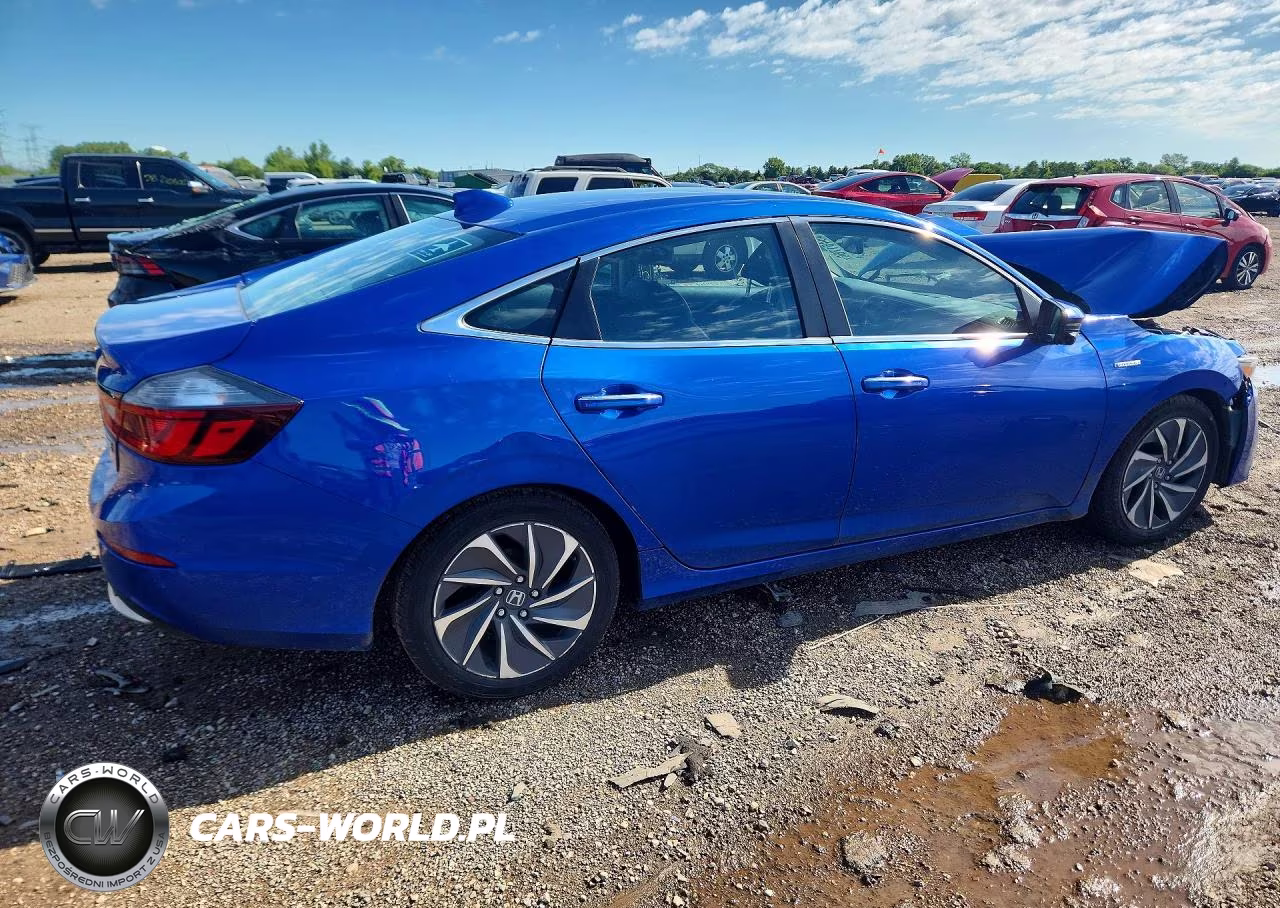 2019 Honda Insight Touring VIN:19XZE4F99KE018741 - 3