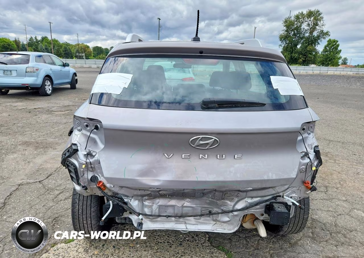 2024 Hyundai Venue Sel VIN:KMHRC8A3XRU306372 - 6