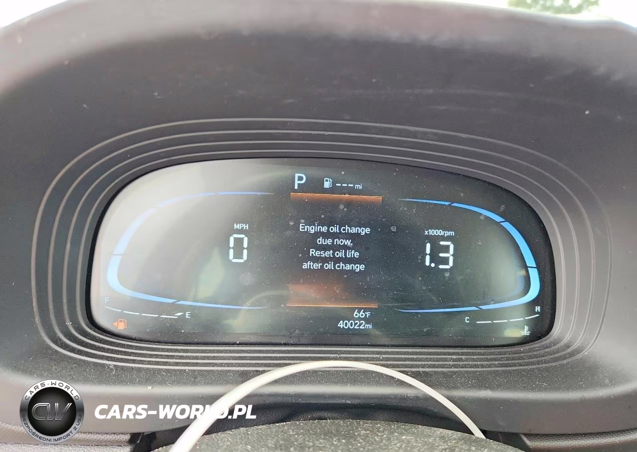 2024 Hyundai Venue Sel VIN:KMHRC8A3XRU306372 - 9