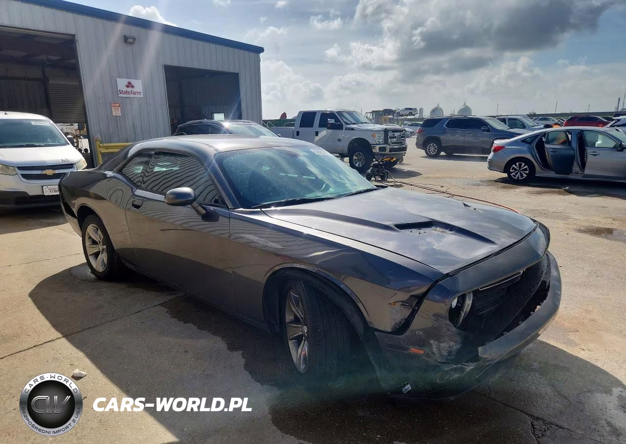 2016 Dodge Challenger Sxt VIN:2C3CDZAG1GH249645 - 4