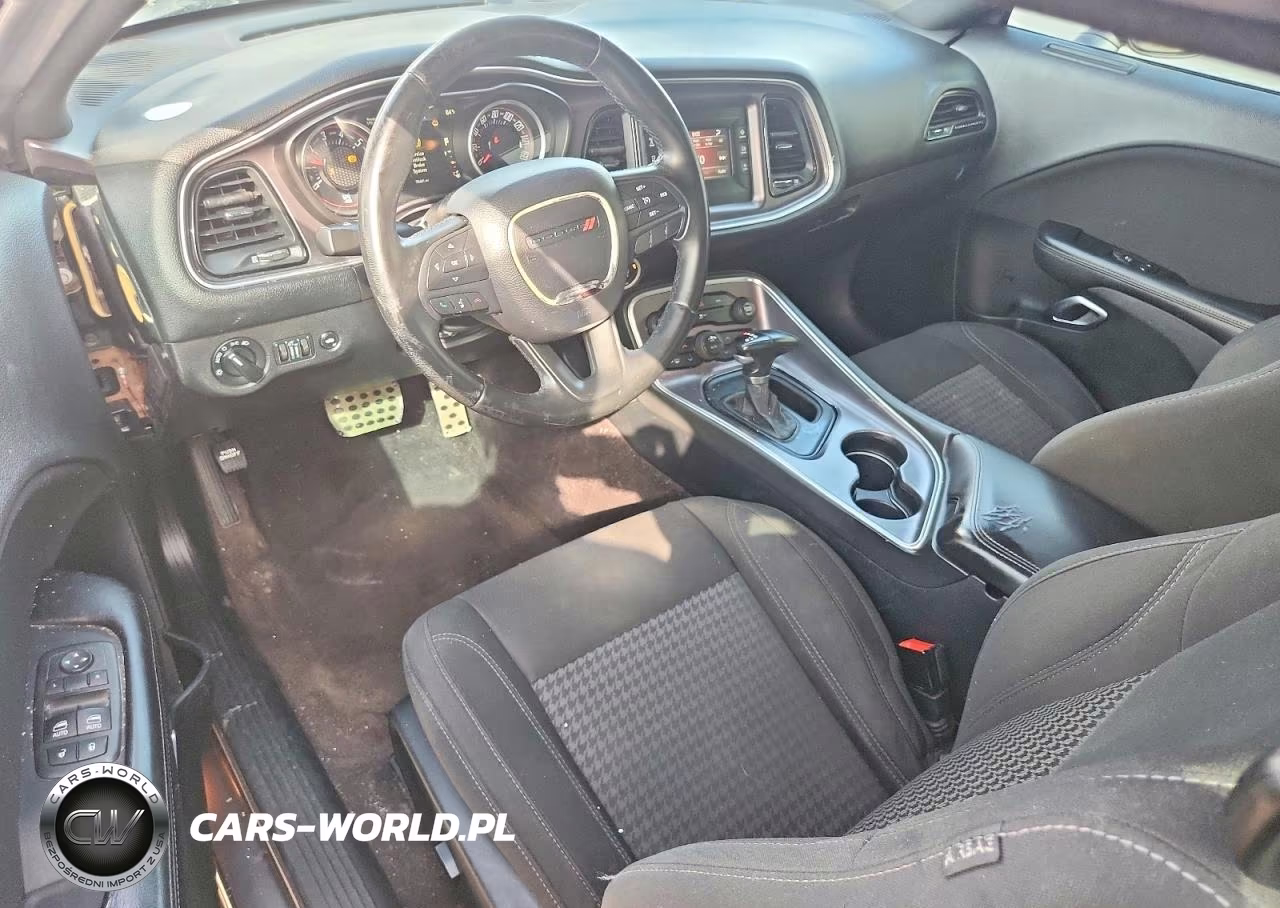 2016 Dodge Challenger Sxt VIN:2C3CDZAG1GH249645 - 8