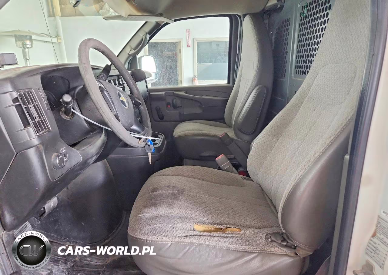 2010 Chevrolet Express G2500 VIN:1GCZGFBA7A1163915 - 7