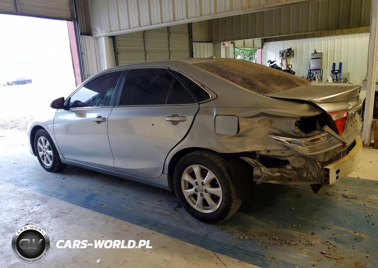 2017 Toyota Camry Se VIN:4T1BF1FK7HU670103 - 2