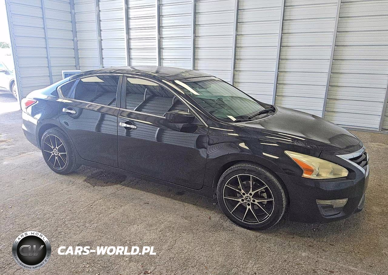 2015 Nissan Altima 2.5 S VIN:1N4AL3APXFC219196 - 4