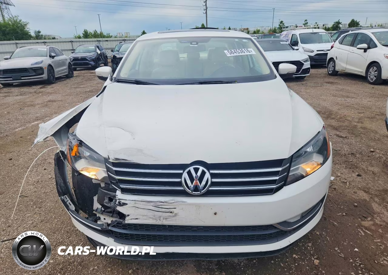 2015 Volkswagen Passat Se VIN:1VWBS7A32FC005192 - 4