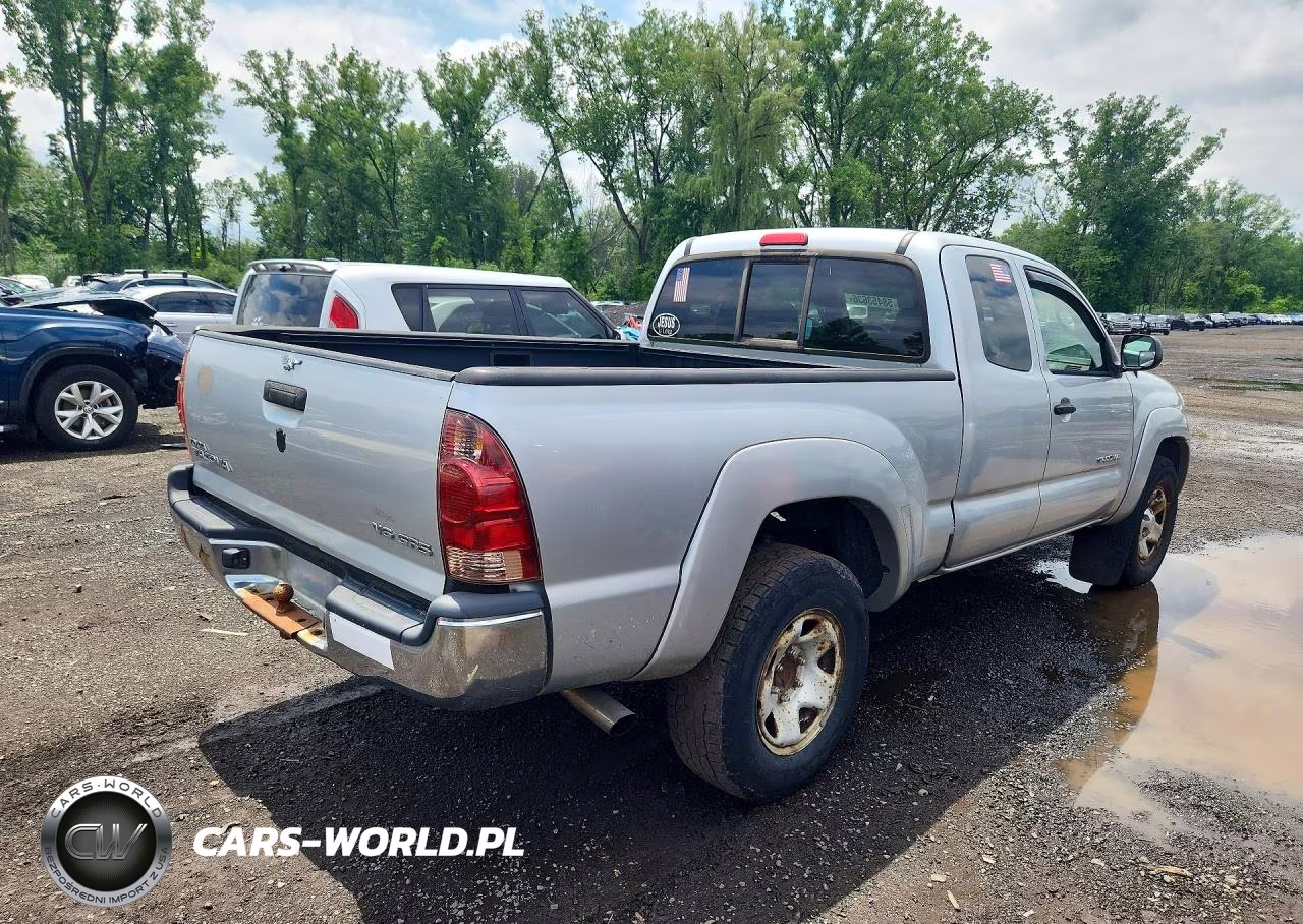 2008 Toyota Tacoma Access Cab VIN:5TEUU42N88Z475252 - 3