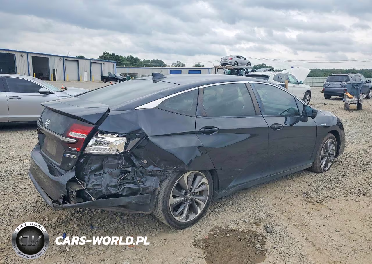 2018 Honda Clarity VIN:JHMZC5F18JC006008 - 3