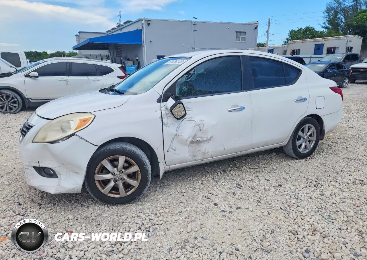 2012 Nissan Versa S-Sv-Sl