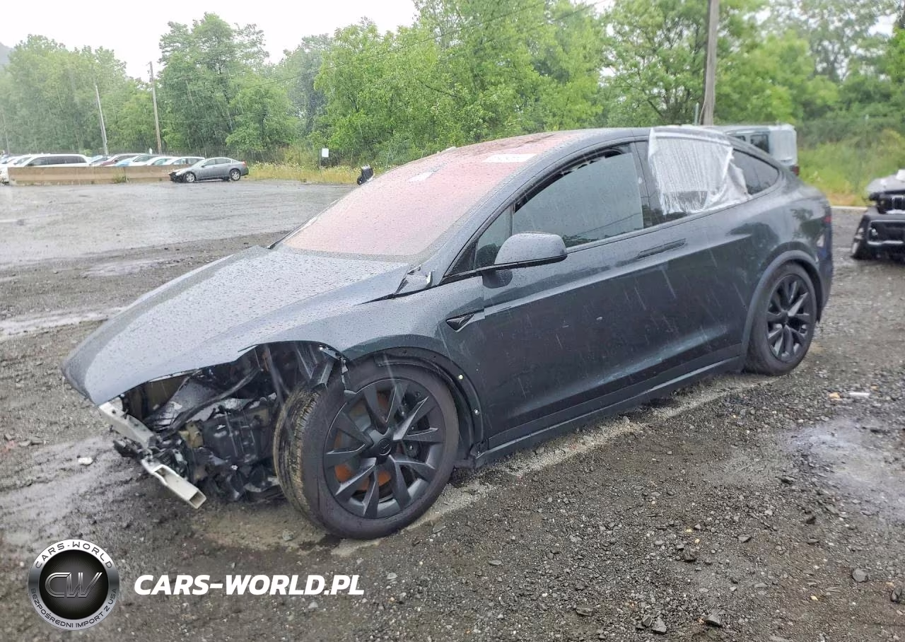 2024 Tesla Model X – zdjęcie 1 z 12