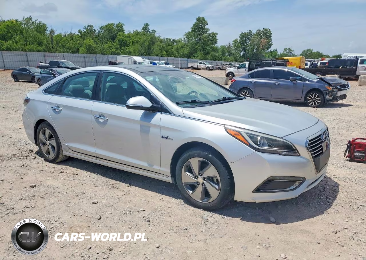 2017 Hyundai Sonata Hybrid Limited VIN:KMHE34L19HA046839 - 4