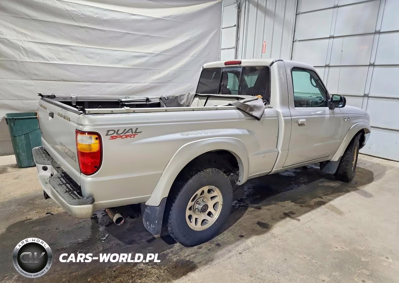 2004 Mazda B3000 VIN:4F4YR12U34TM09779 - 3