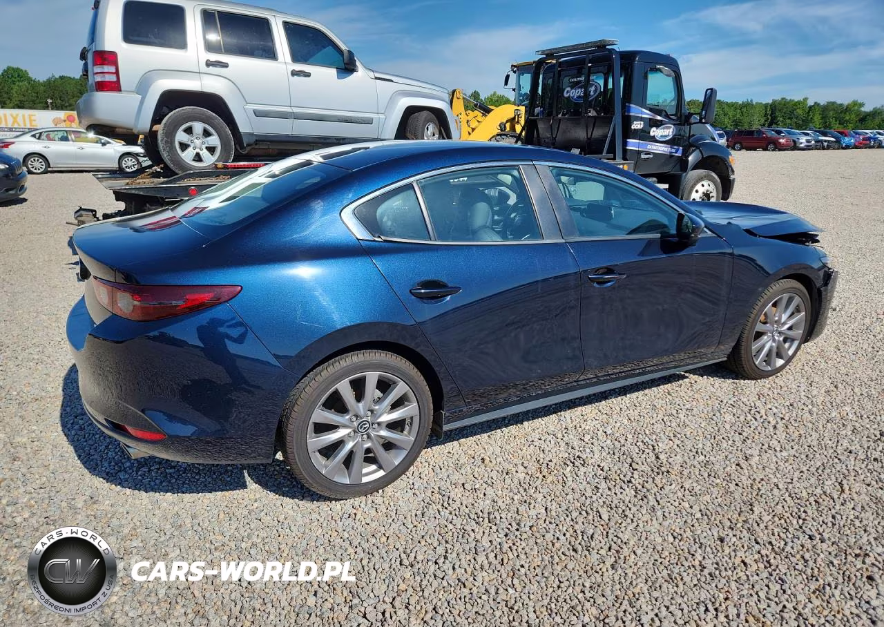 2021 Mazda 3 Select VIN:3MZBPABM0MM204484 - 3