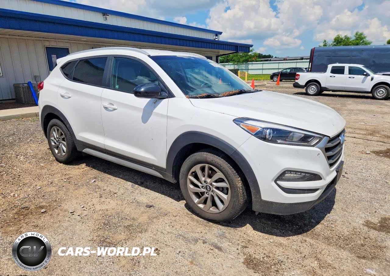 2018 Hyundai Tucson Sel VIN:KM8J3CA41JU769692 - 4