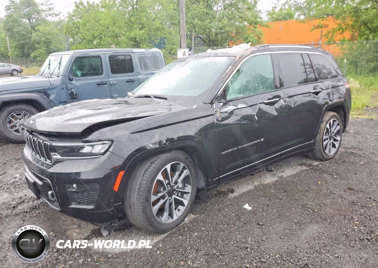 2023 Jeep Grand Cherokee Overland – zdjęcie 1 z 13
