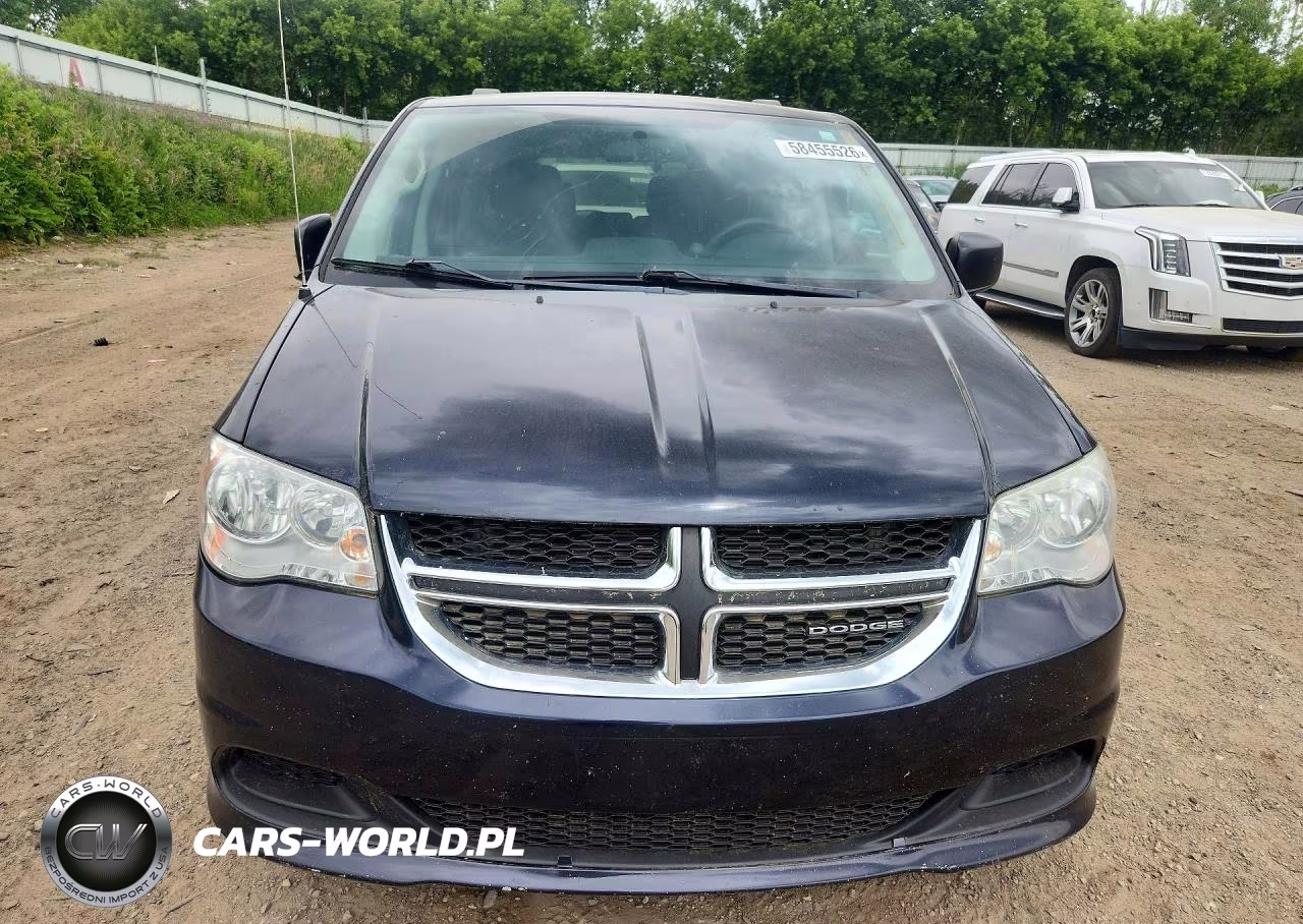 2011 Dodge Grand Caravan Express VIN:2D4RN4DG8BR749065 - 5