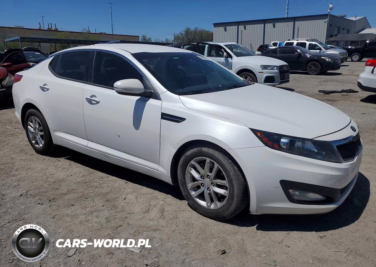 2013 Kia Optima Lx VIN:KNAGM4A75D5440226 - 4