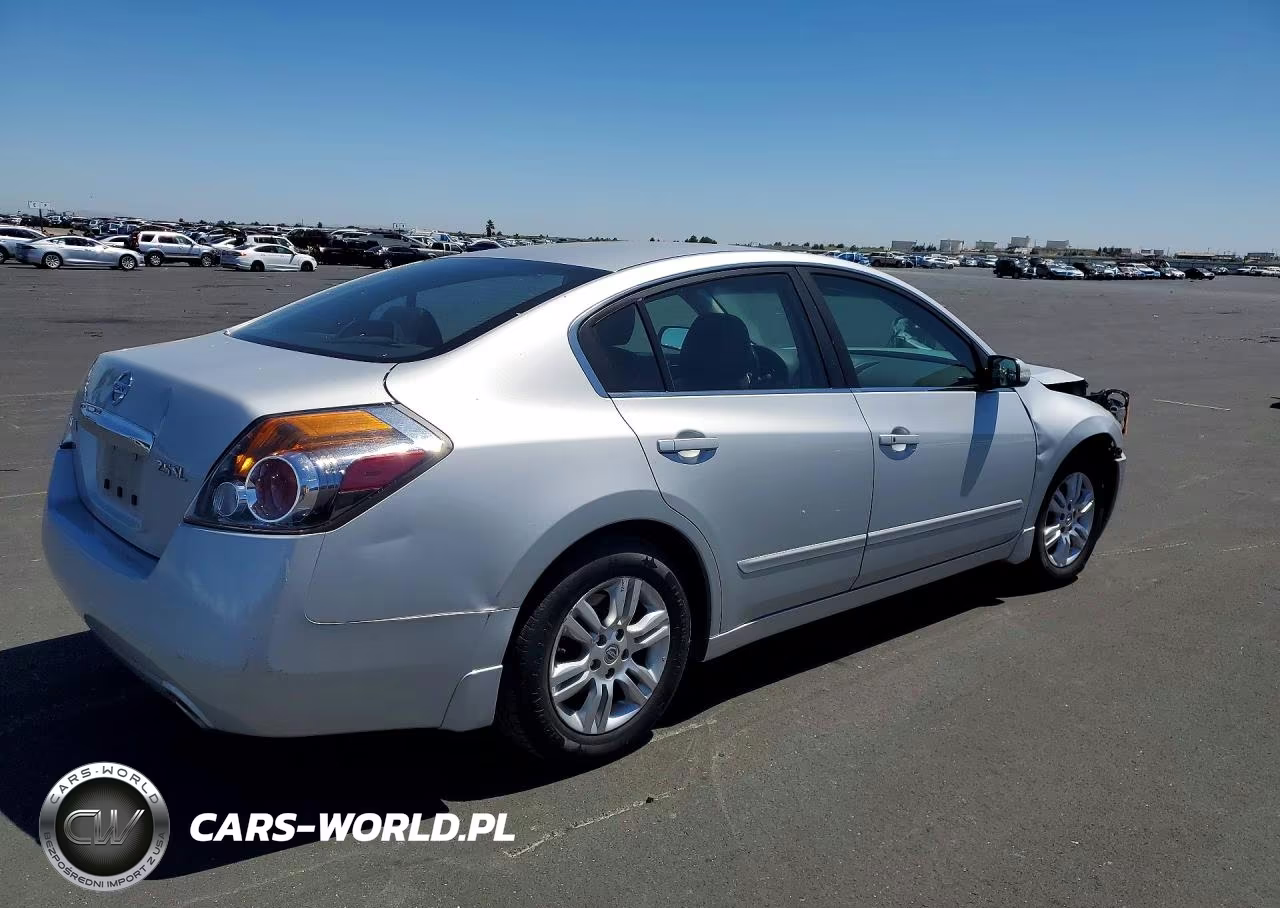2012 Nissan Altima 2.5 VIN:1N4AL2AP4CN570003 - 3