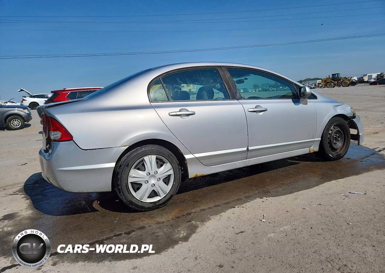 2010 Honda Civic Lx VIN:19XFA1F55AE049641 - 3