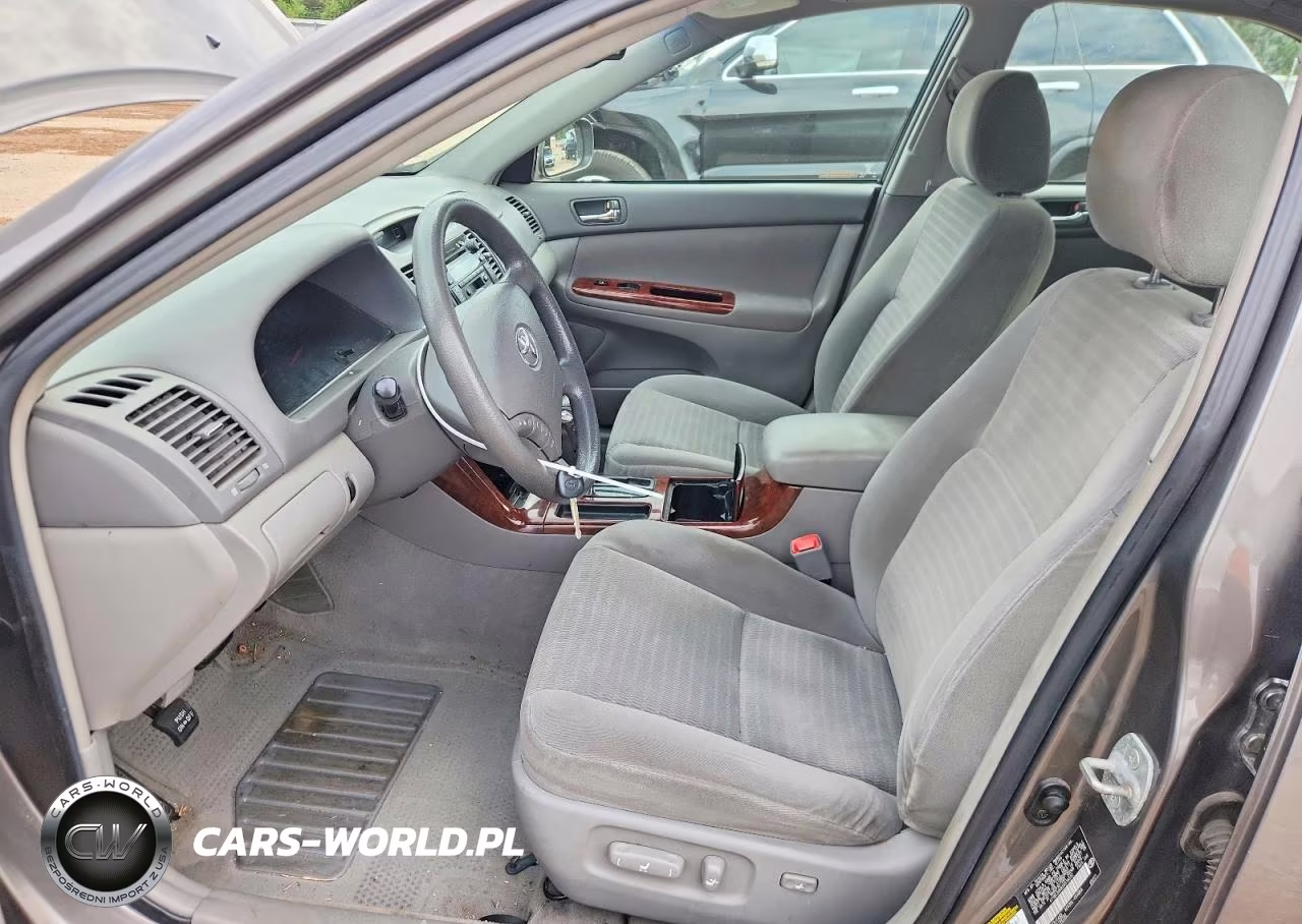 2005 Toyota Camry Xle VIN:4T1BE30K85U518592 - 7