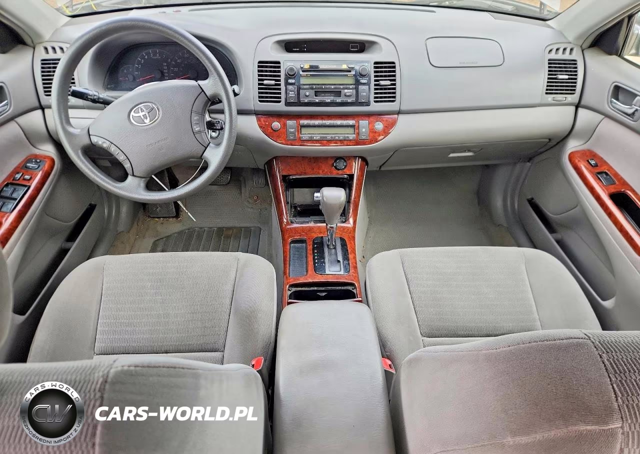 2005 Toyota Camry Xle VIN:4T1BE30K85U518592 - 8