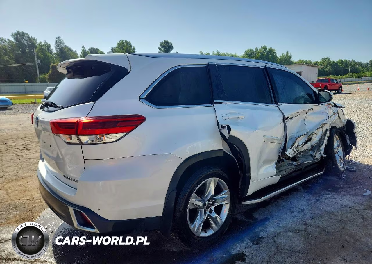 2017 Toyota Highlander Limited VIN:5TDDZRFH3HS456141 - 3