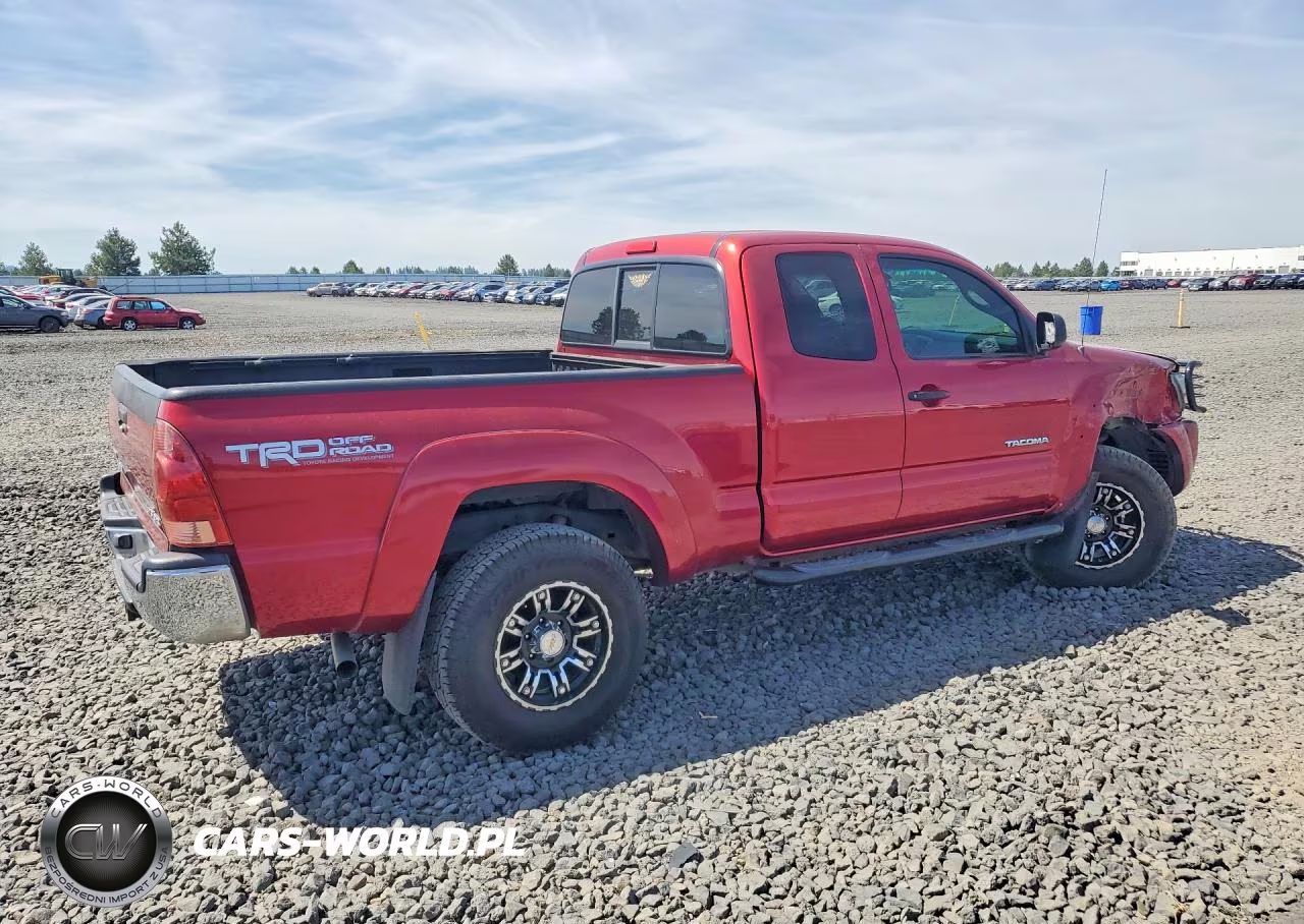 2005 Toyota Tacoma Access Cab VIN:5TEUU42N25Z037581 - 3