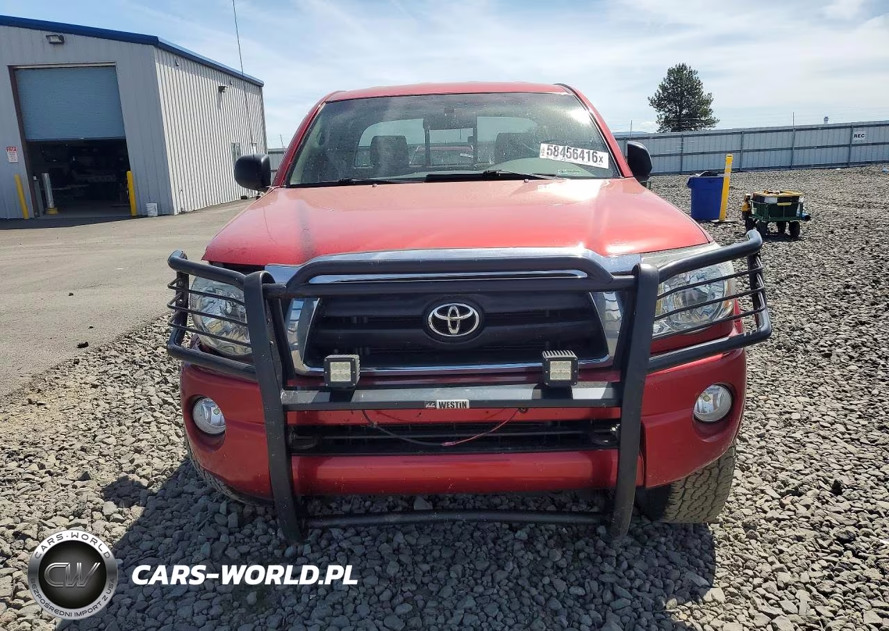 2005 Toyota Tacoma Access Cab VIN:5TEUU42N25Z037581 - 5