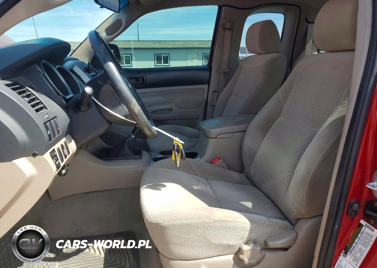 2005 Toyota Tacoma Access Cab VIN:5TEUU42N25Z037581 - 7