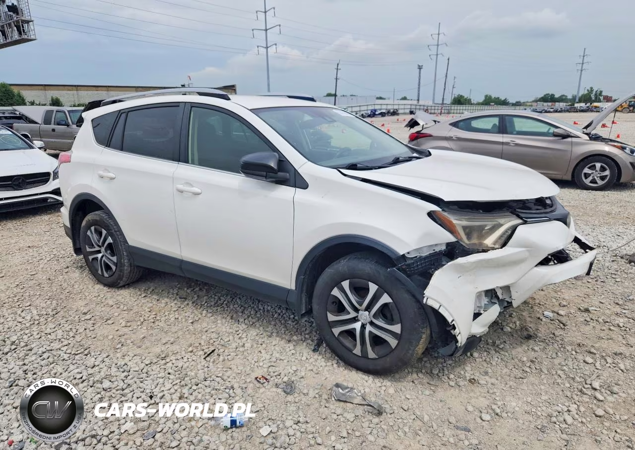 2017 Toyota Rav4 Le VIN:JTMZFREVXHJ710687 - 4