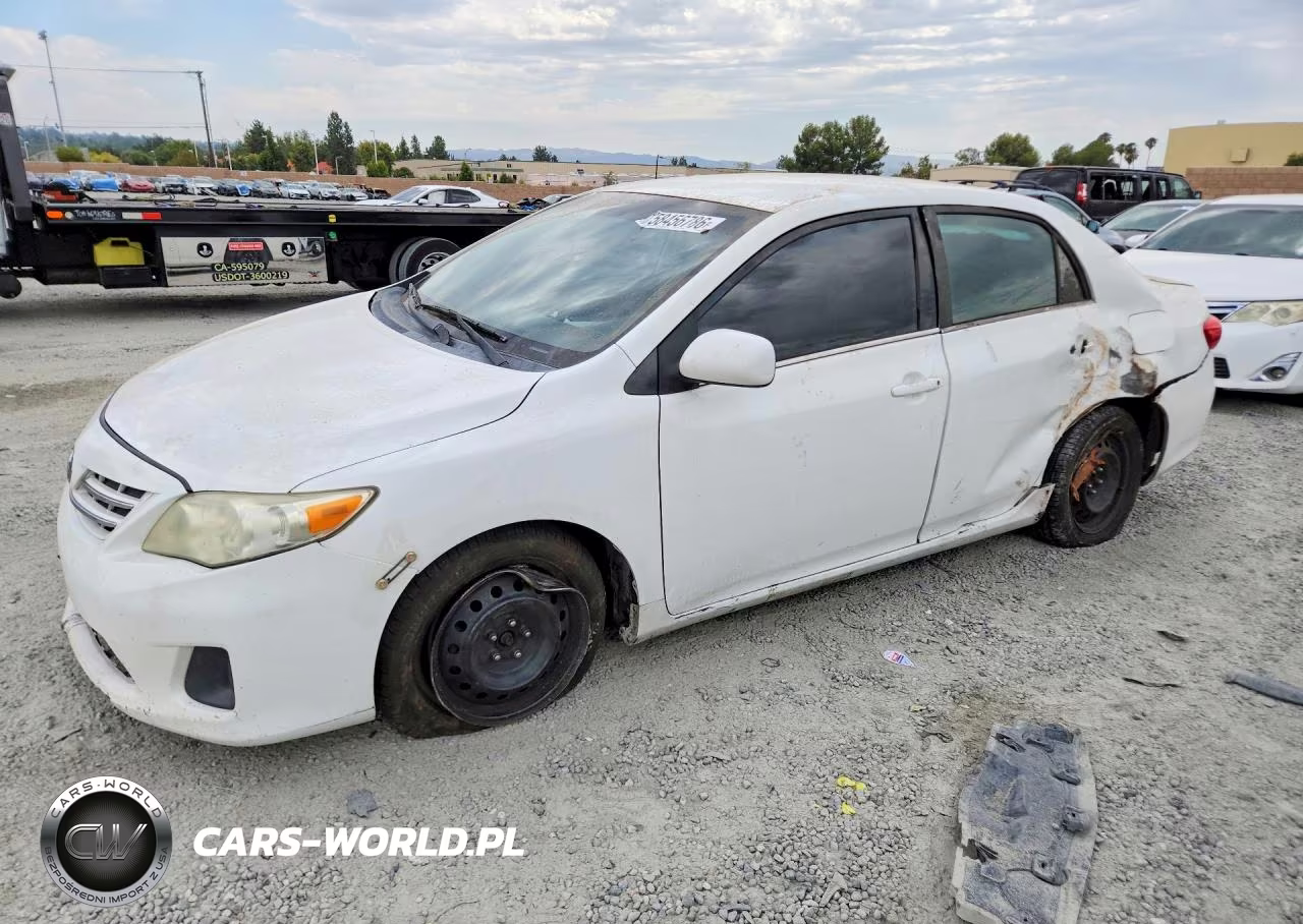 2013 Toyota Corolla Le