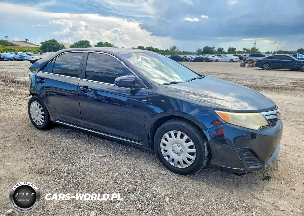 2012 Toyota Camry Le VIN:4T4BF1FK1CR167584 - 4