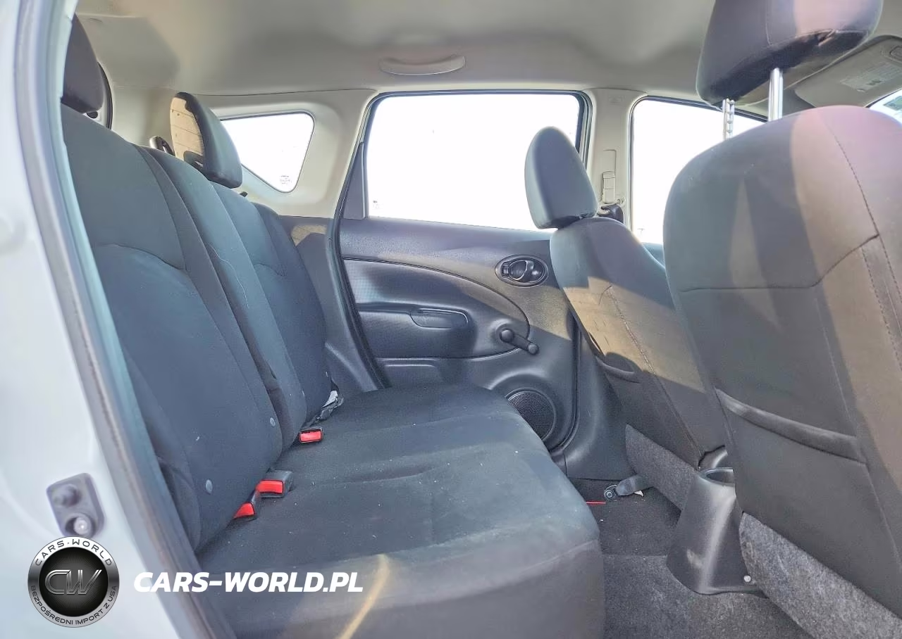 2015 Nissan Versa Note S Plus VIN:3N1CE2CP6FL376896 - 10